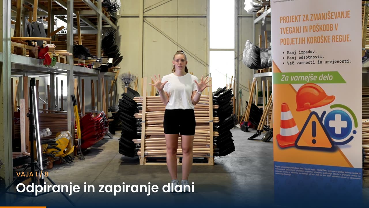 Odpiranje in zapiranje dlani – izvedba
